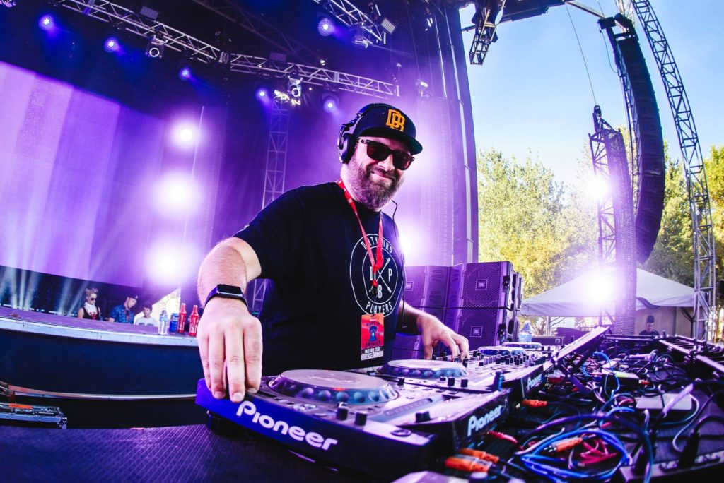 12034265_10154052179562774_7201059058931511514_o