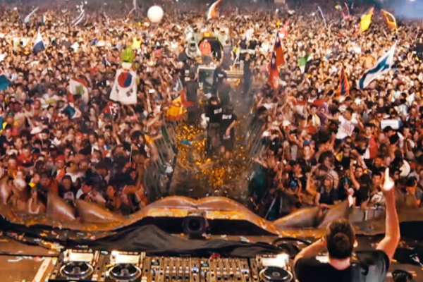 dimitri vegas like mike wandw crowd control official music video