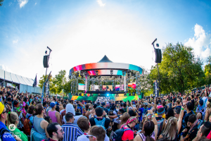 Riverside Stage Photo credit: aLIVE Coverage